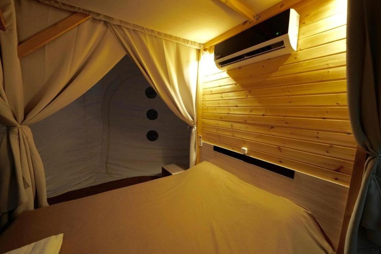 Bubble Tent Hotel Nea Moudania Exterior photo