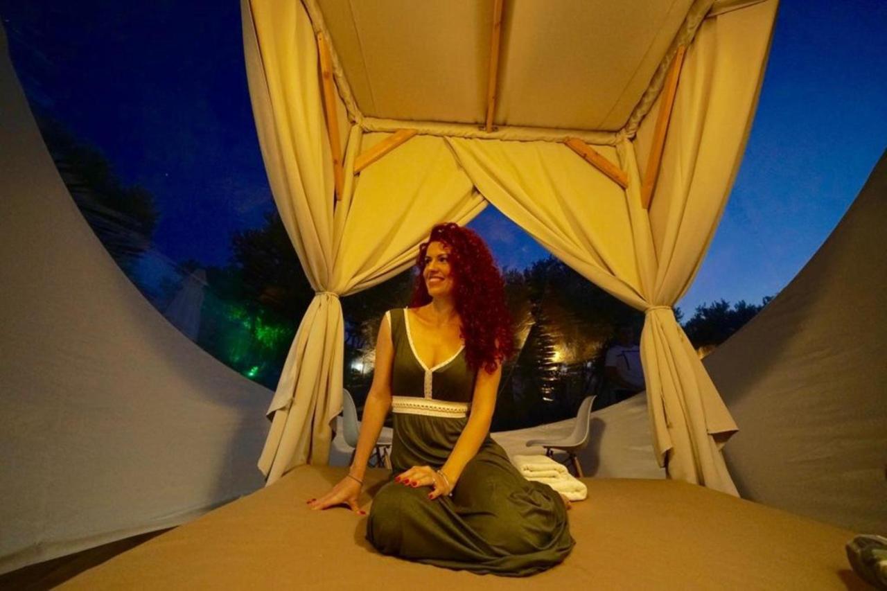 Bubble Tent Hotel Nea Moudania Exterior photo